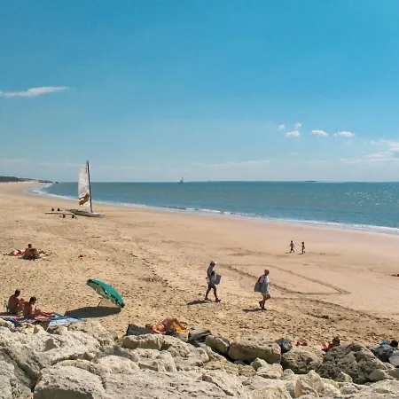 Les Charmilles-6 By Interhome Feriehus