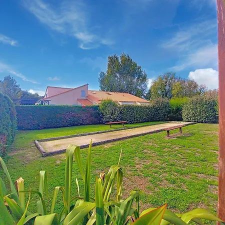 Les Charmilles-6 By Interhome Feriehus